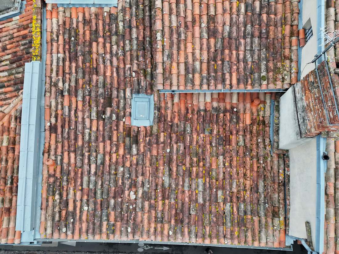 Toiture principale côté rue